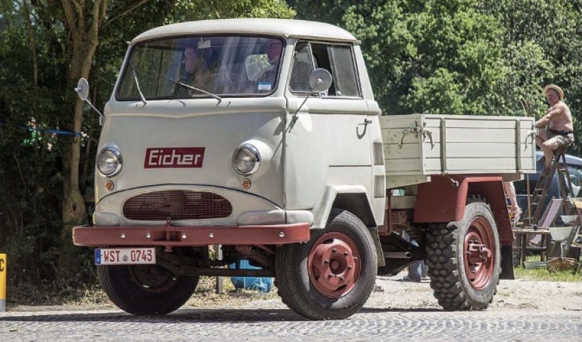 Eicher Farm Express EL 250Z