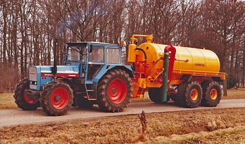 Eicher 3125