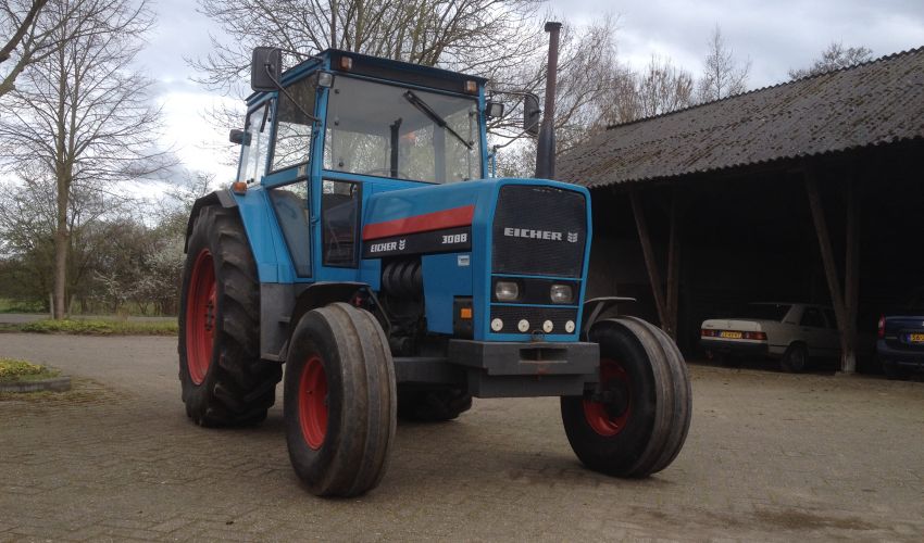 Eicher 3088