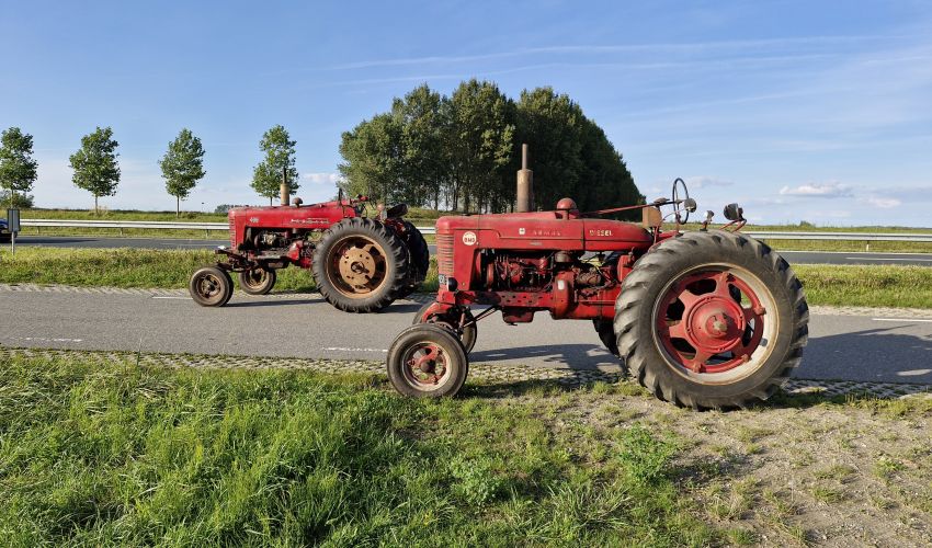 Farmall 400
