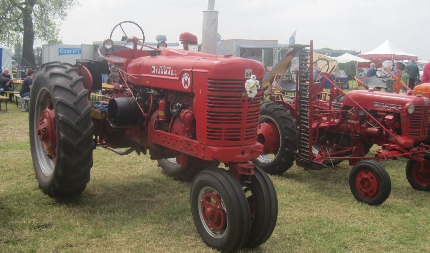 farmall-super-m-specs-and-data-united-kingdom