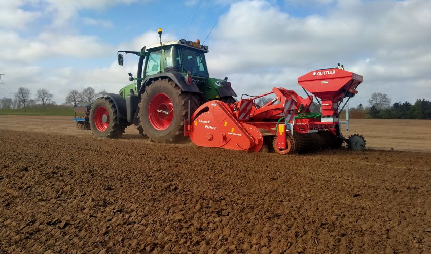 Farmax Spitmachine