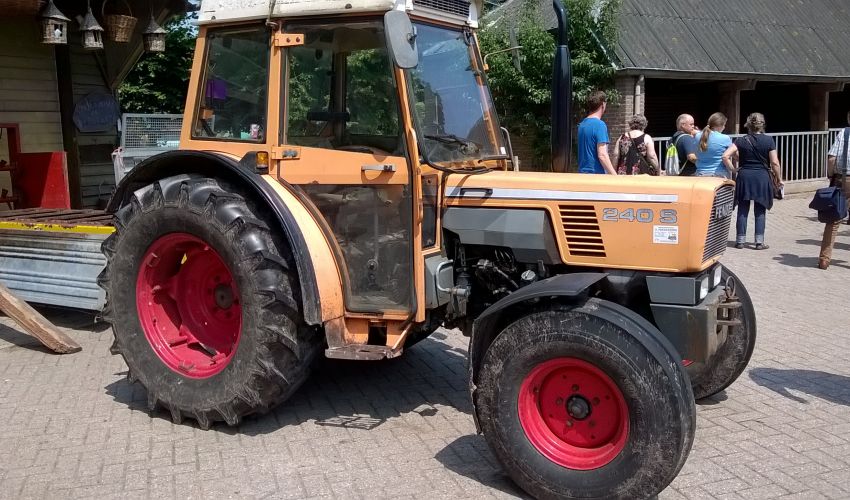 Fendt 240 S