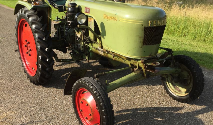 Fendt Dieselross F12
