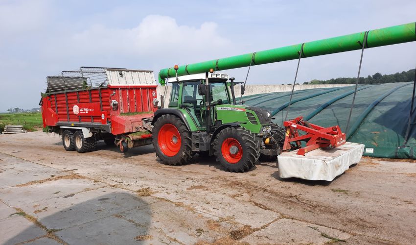 Fendt 310 Vario Fiche Technique Info France 1290