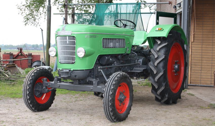 Fendt Favorit 1