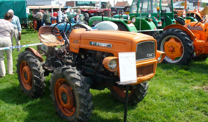 Fiat 215 La Montagna