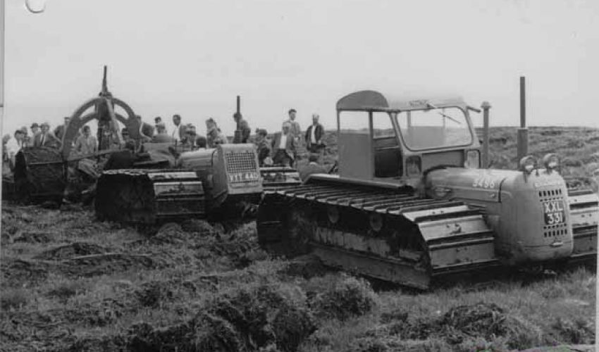 Fordson crawler