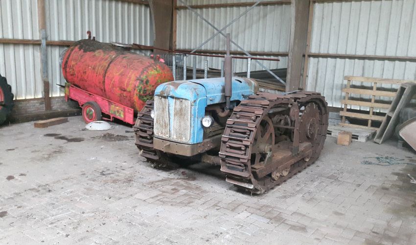 Fordson crawler