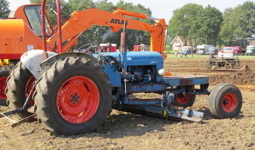 Fordson Major Grader
