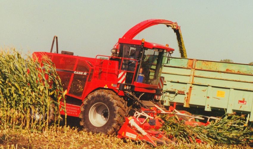 Case IH Mammoth 8790