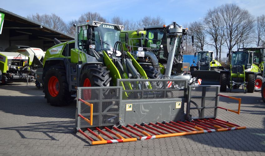 Claas Torion
