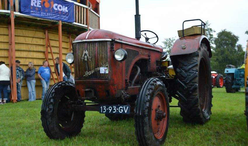 Hanomag R442 Brillant