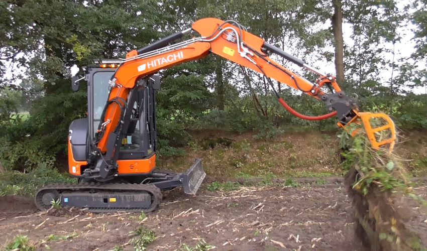 Hitachi Minigraver