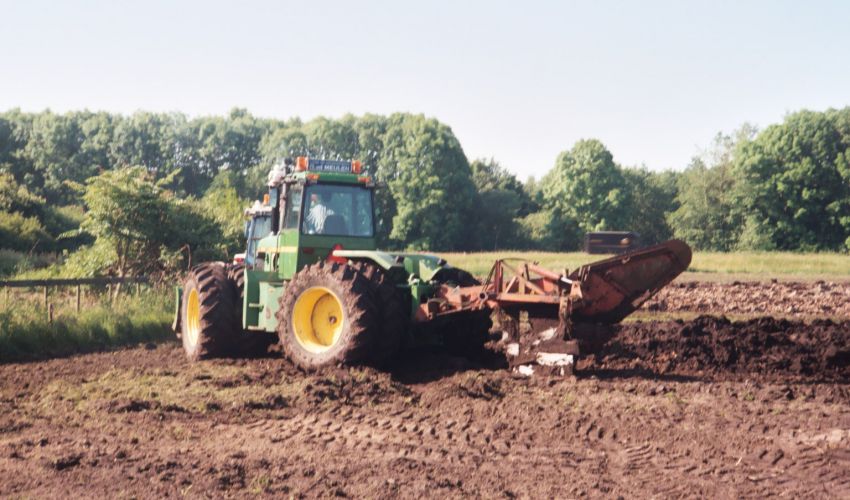 John Deere 8640
