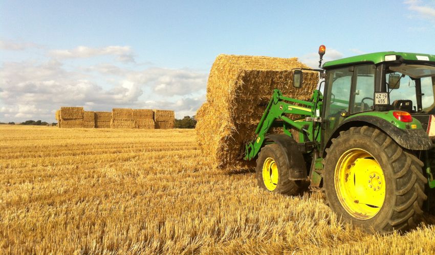 John Deere 6420 SE