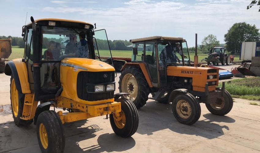 John Deere 6020SE