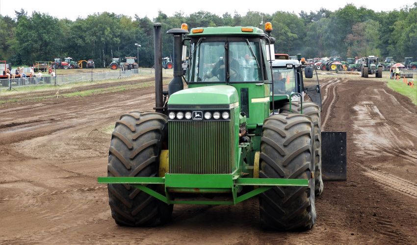 John Deere 8850