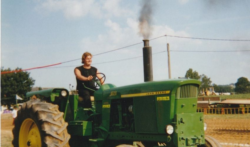 John Deere 4520