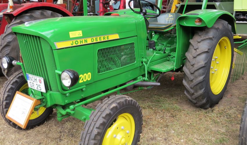 John Deere Lanz 200