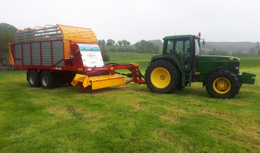 John Deere 6600