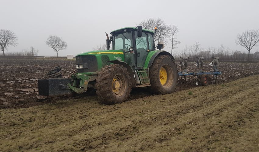 John Deere 6620 SE