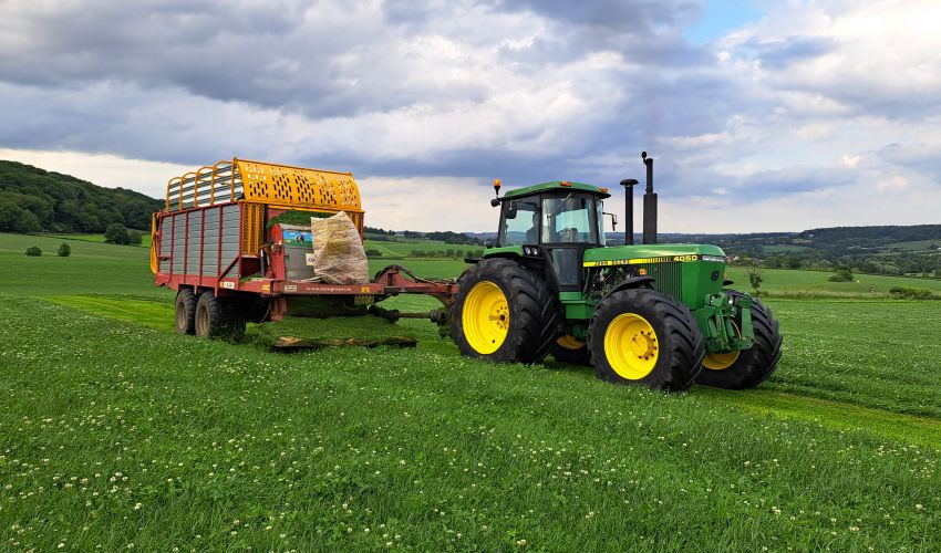 John Deere 4050