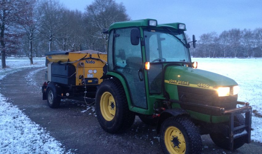 John Deere 4400 Caracteristicas / Ficha tecnica