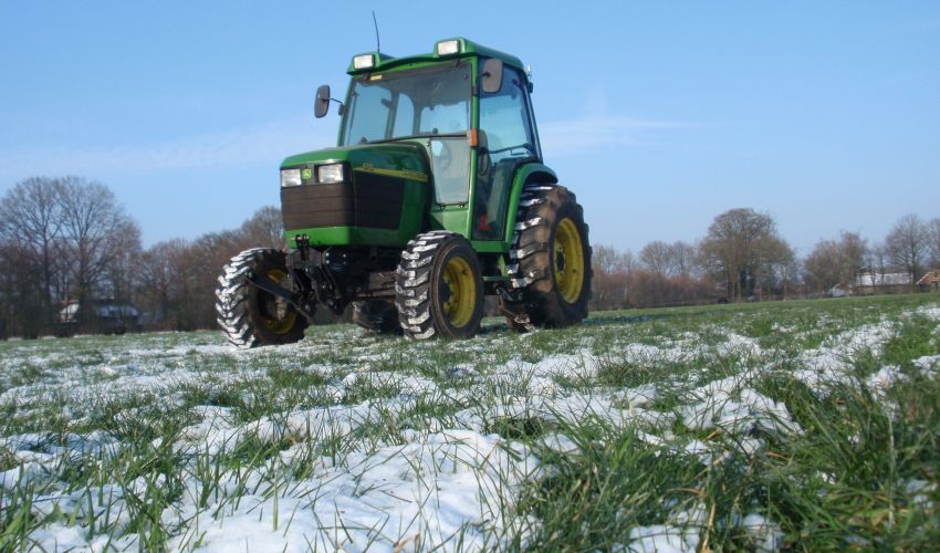 John Deere 4710