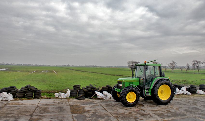 John Deere 6200