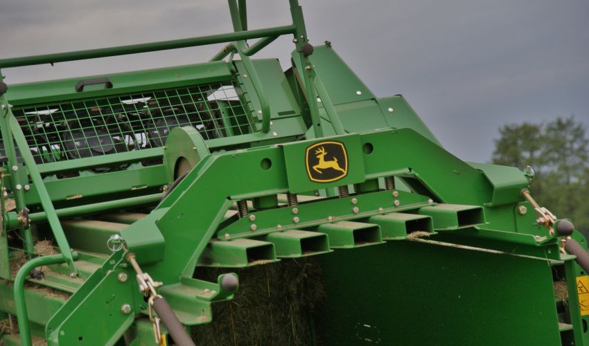 John Deere 1424C