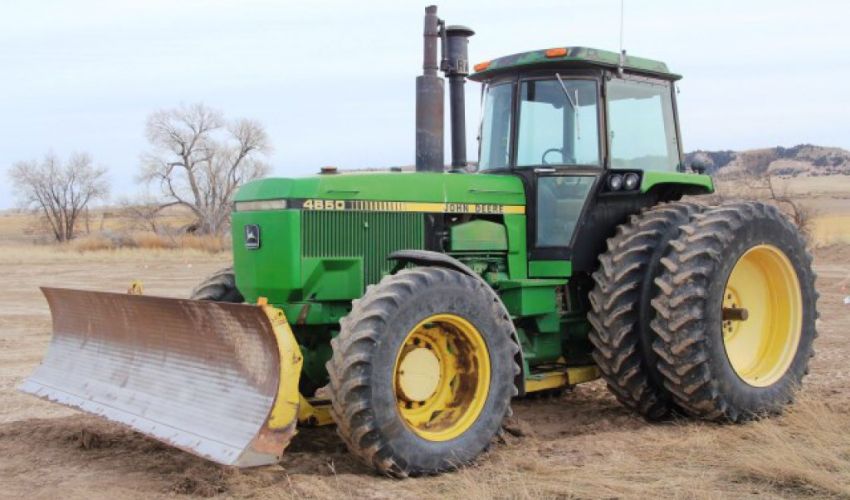 John Deere 4650