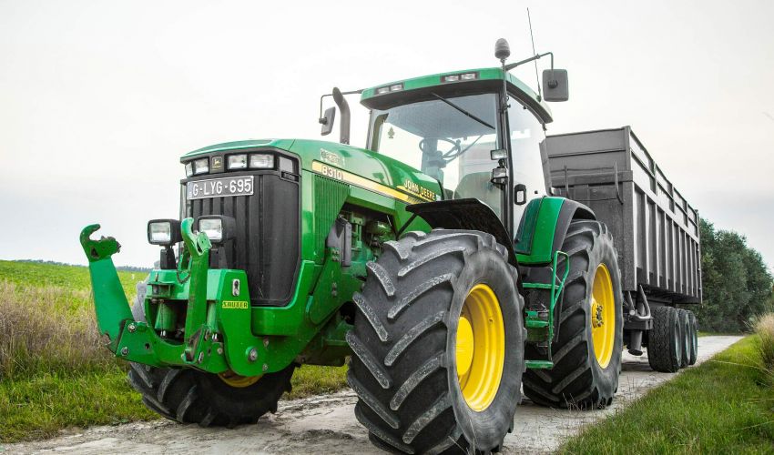 John Deere 8310 Specs och data