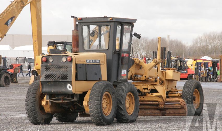 John Deere Grader