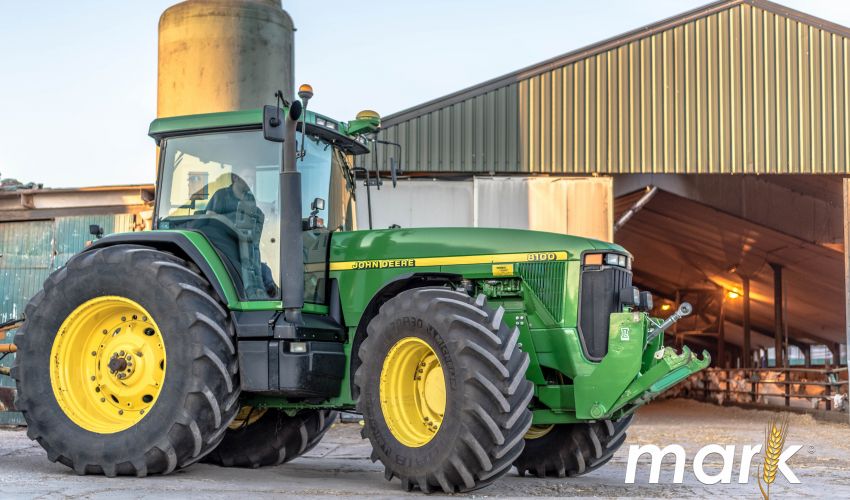 John Deere 8100 Specs and data - United Kingdom