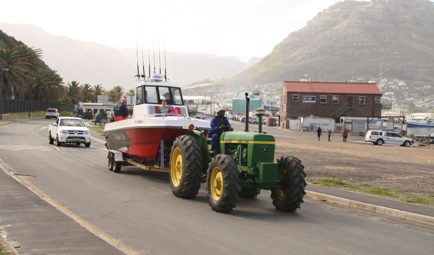 John Deere 3140
