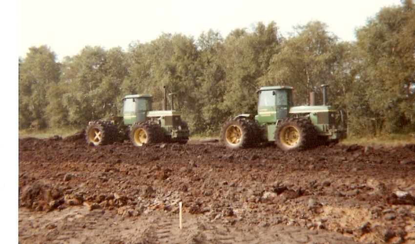 John Deere 8630