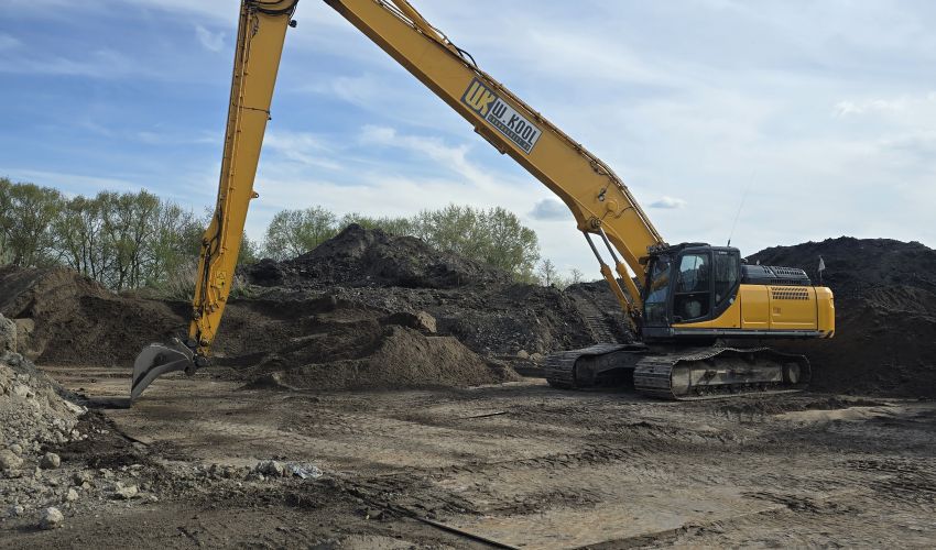 Kobelco SK 330 LC