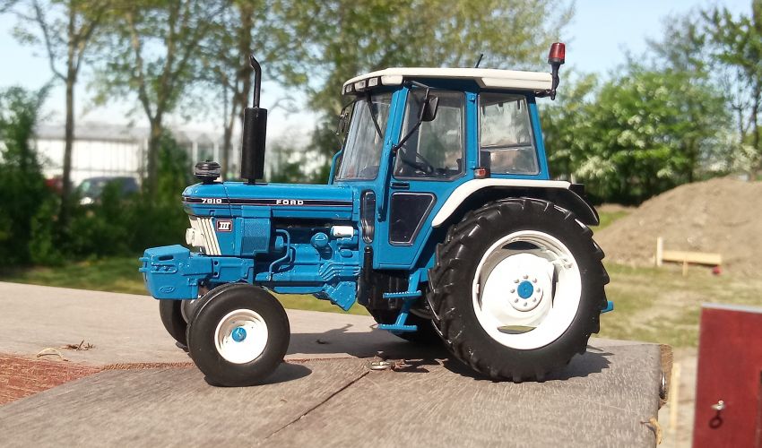 Landbouw miniaturen 1:32 Ford