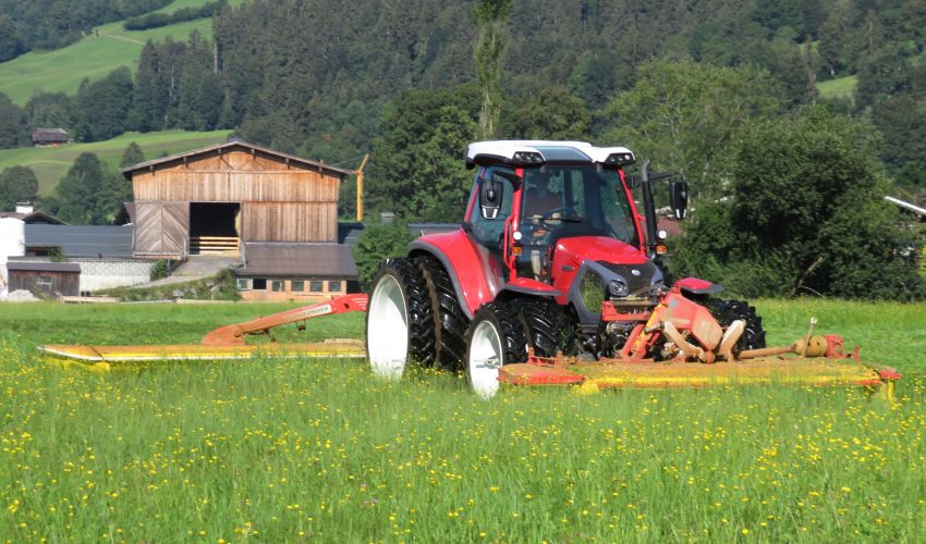 Lindner Lintrac Fiche Technique Info France