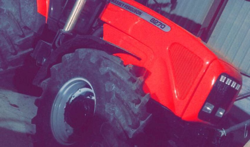 Massey Ferguson 8270