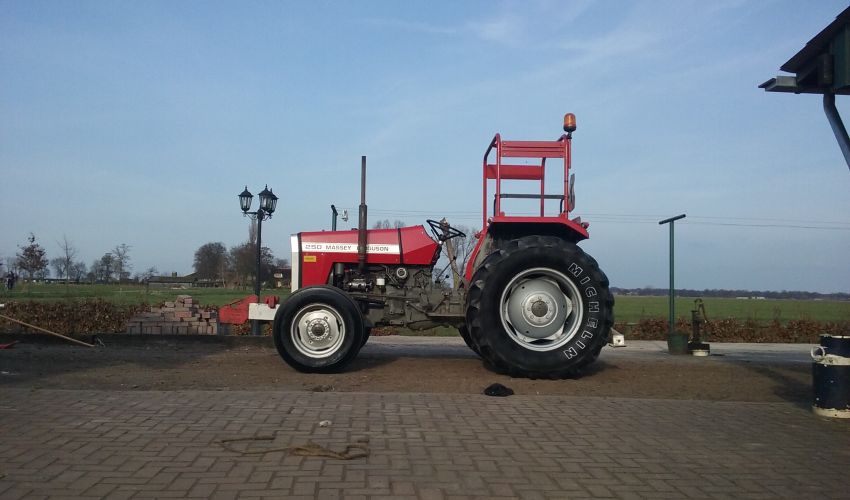 Massey Ferguson 250