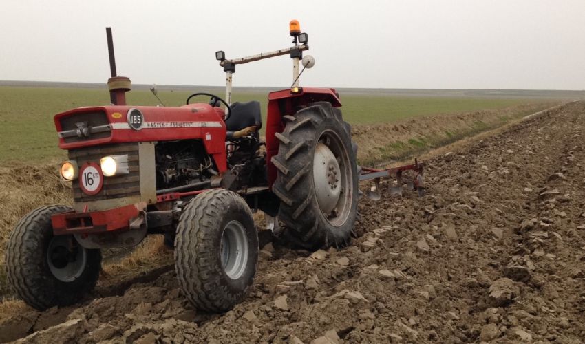 Massey Ferguson 185