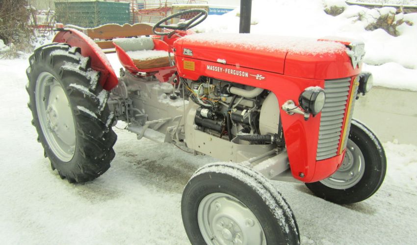 Massey Ferguson 25