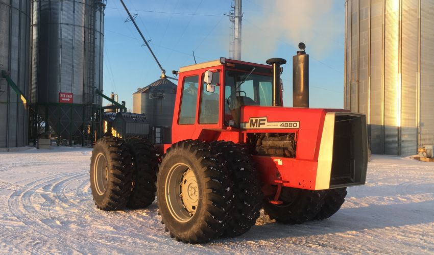 Massey Ferguson 4880