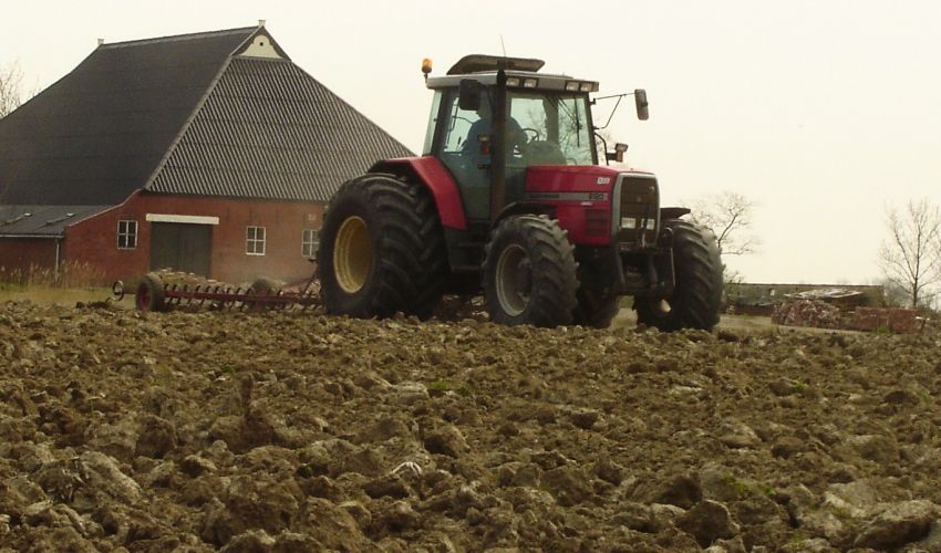 Massey Ferguson 6120