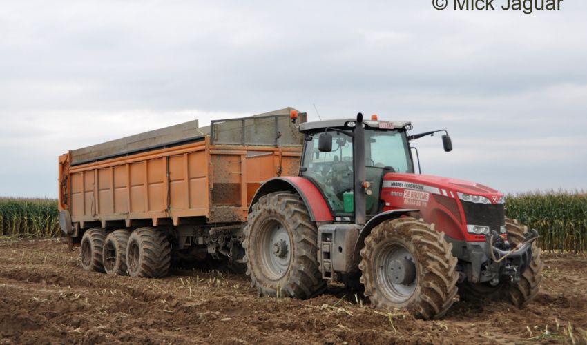 Massey Ferguson 8680