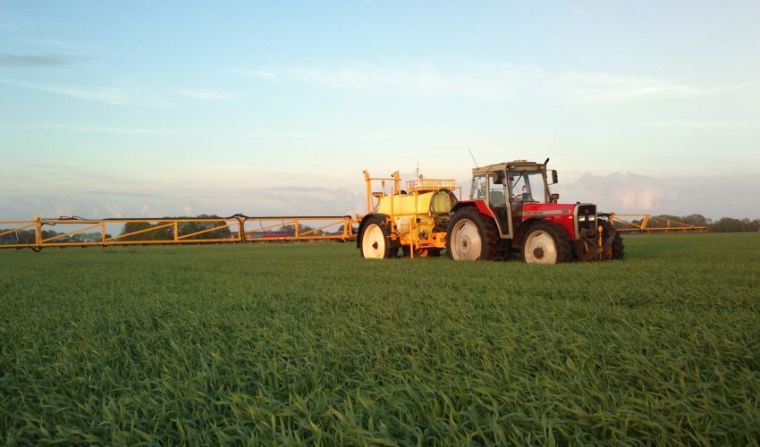 Massey Ferguson 399