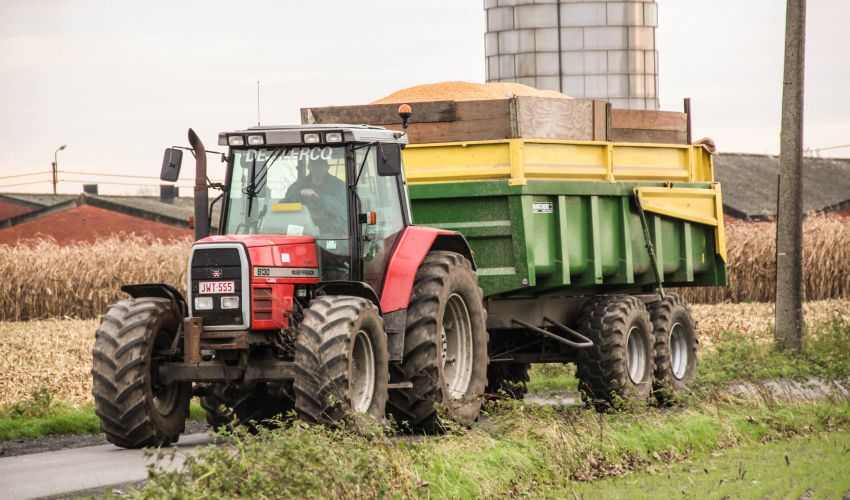 Massey Ferguson 8130