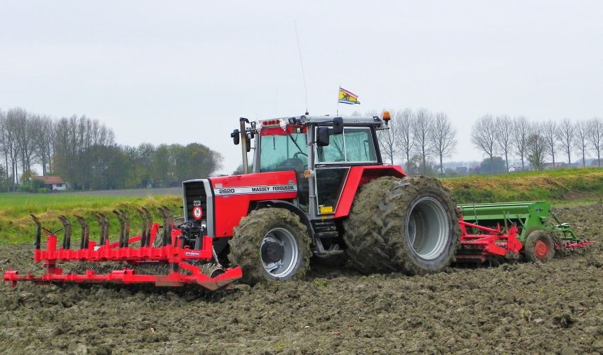 Massey Ferguson 2620